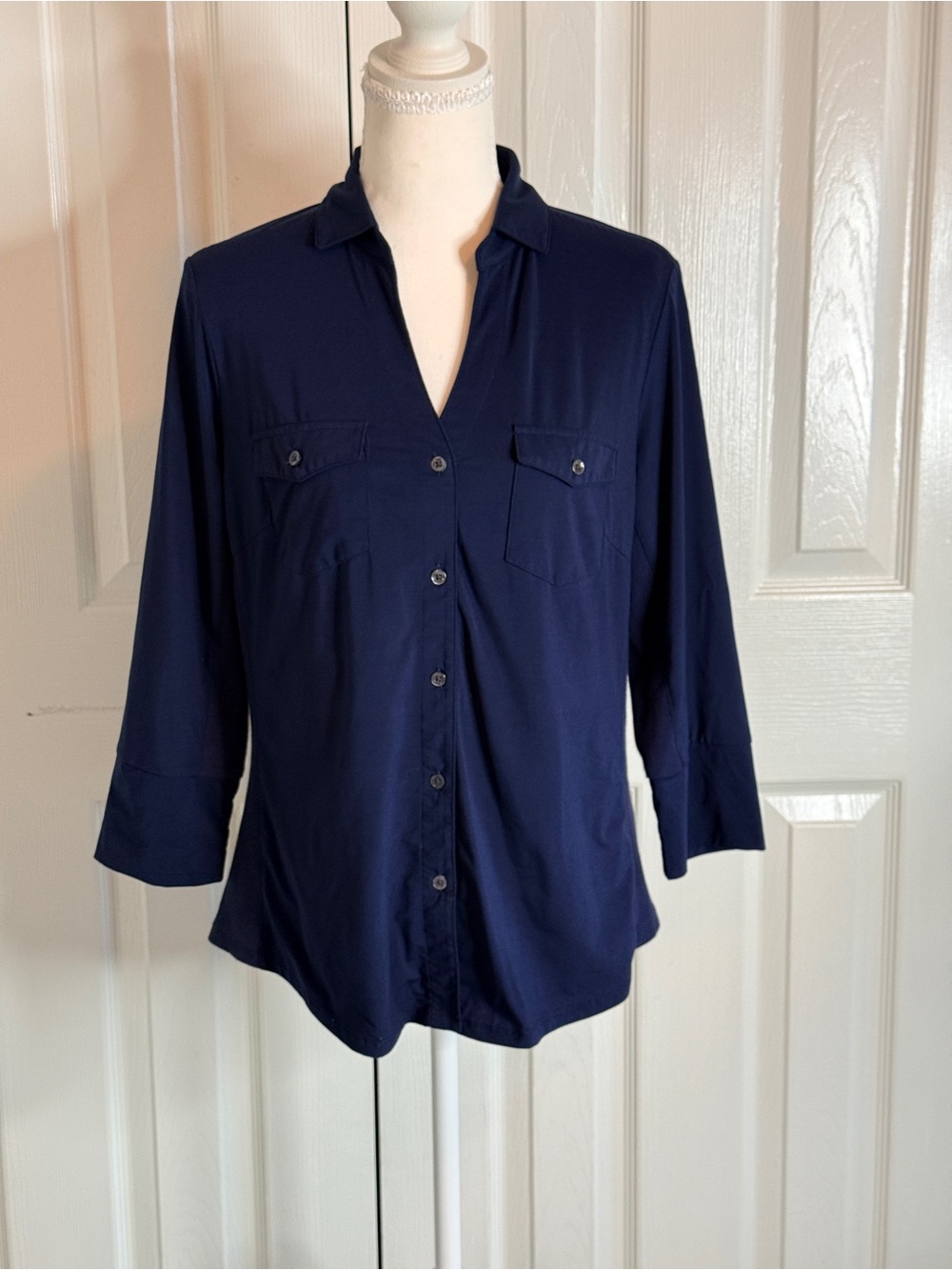 J.McLaughlin Brynn Lyford Jersey Shirt Navy Blue Medium M EUC Utility Blouse